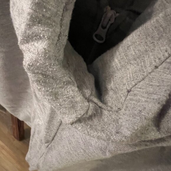 Smash + Tess x Jillian Harris Hooded Romper in Heathered Grey, size L - Picture 3 of 4